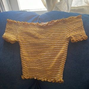 Heart Hips, off the shoulder yellow and striped soft top💛